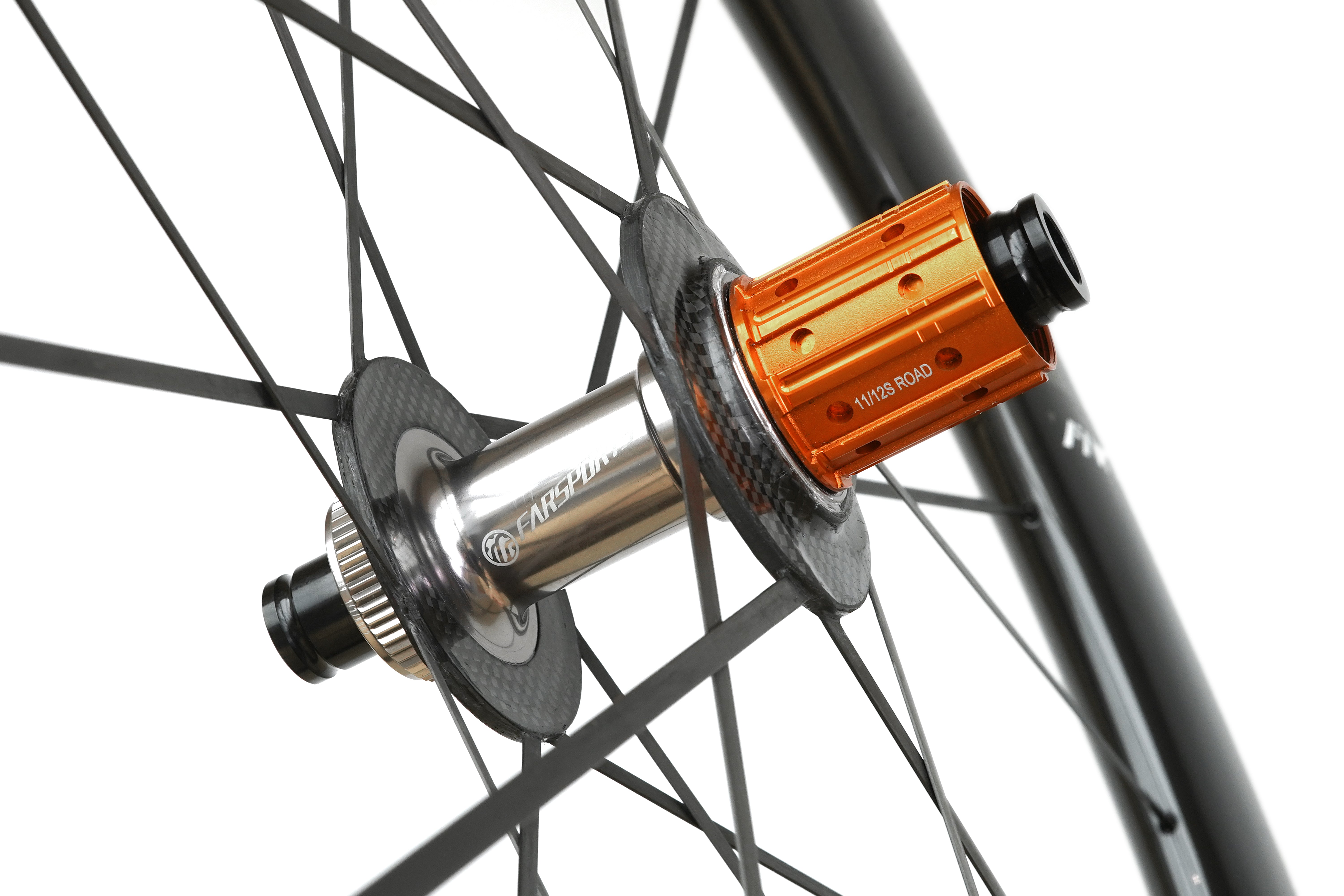 The New Ultimate EVO S5 Integrated Carbon Spokes With Hub Flange